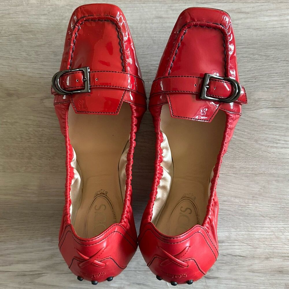 Tod's Red Patent Leather Buckle Loafers Flats